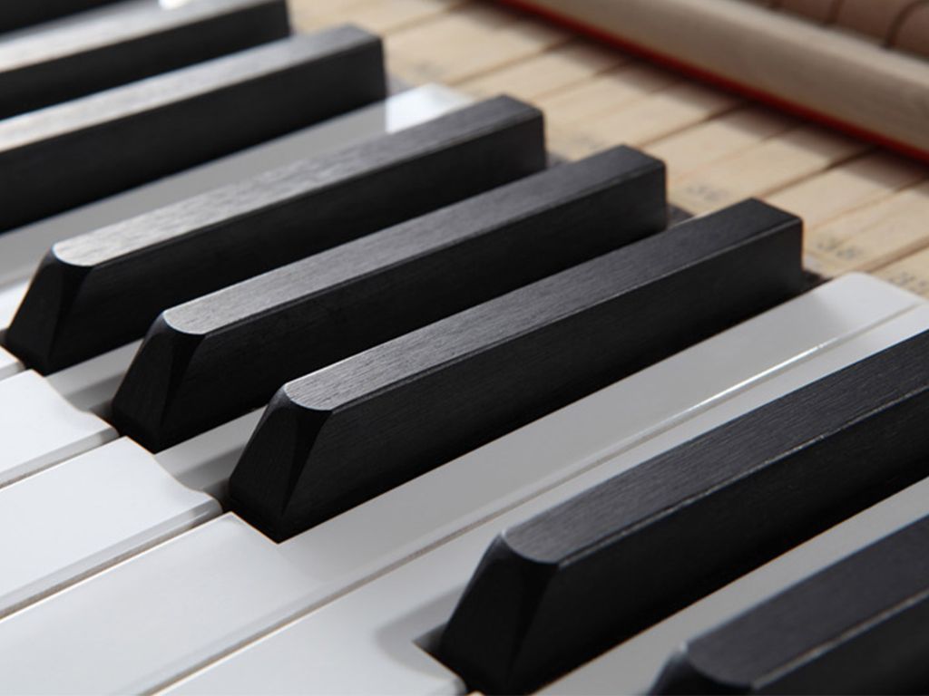 c25b2 carod classical upright piano keyboard details.jpg